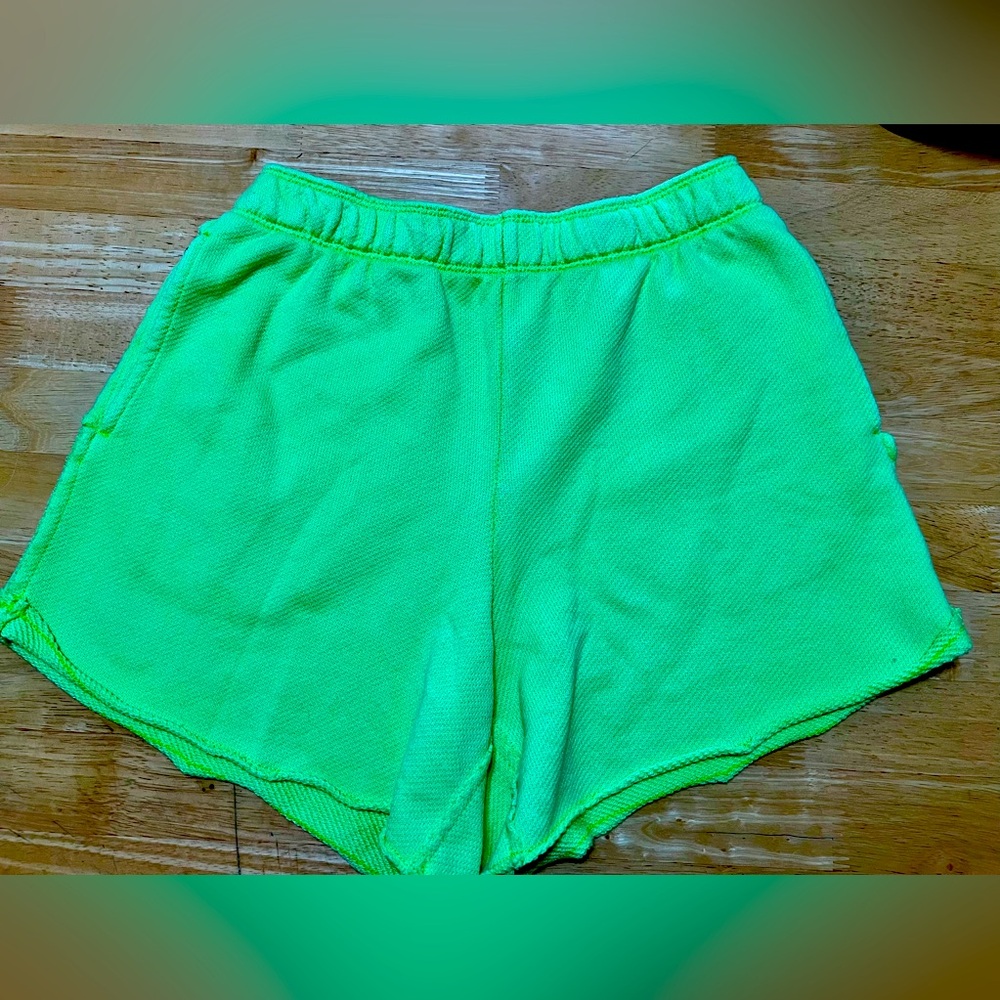 Aerie Neon Green High Waisted Beach Party Short Medium W/ Pockets